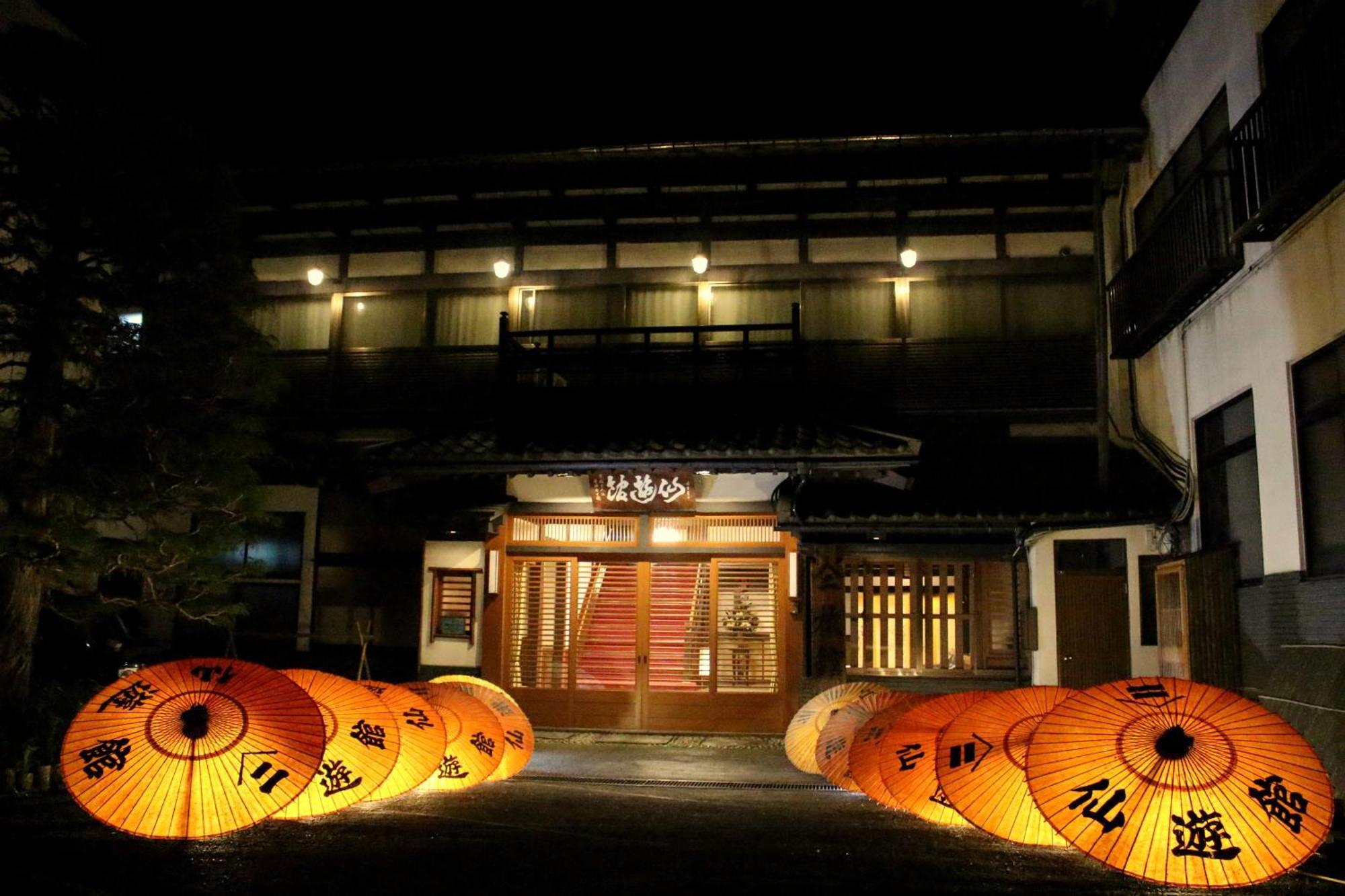 Historical Ryokan Senyukan Hotel Owani Exterior photo